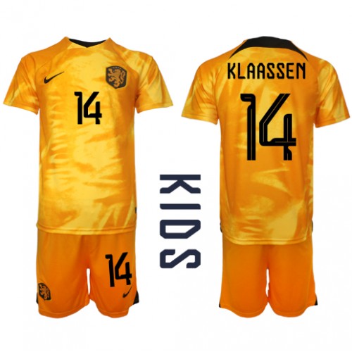 Fotballdrakt Barn Nederland Davy Klaassen #14 Hjemmedraktsett VM 2022 Kortermet (+ Korte bukser)